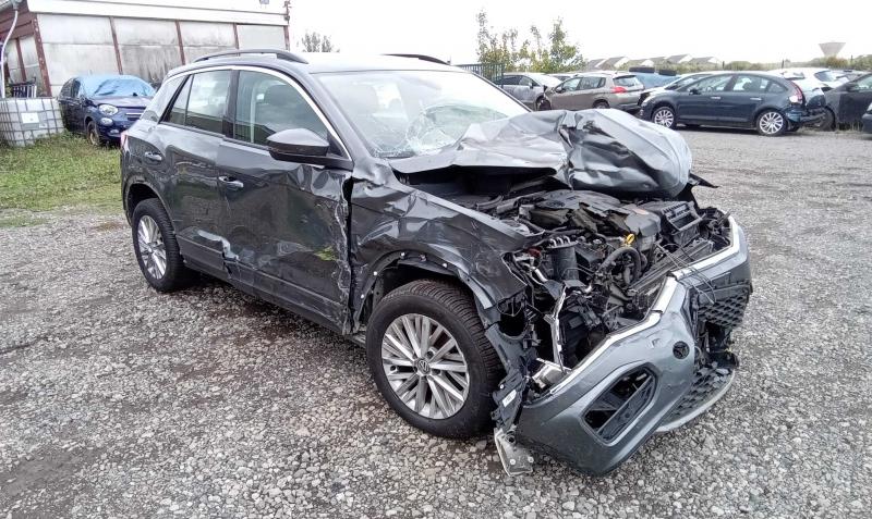 VOLKSWAGEN T ROC 1,6 TDI SCR STYLE accidenté